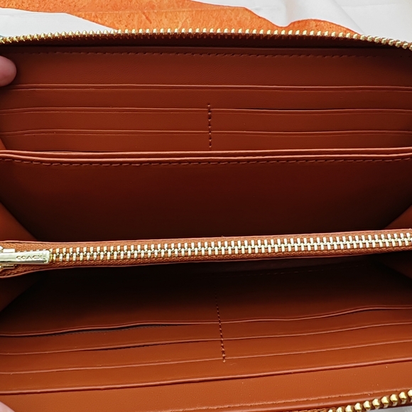 💕Coach Wallet - Picture 4 of 7